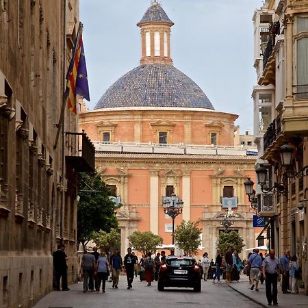 Avakian Suite Valencia Luaran gambar